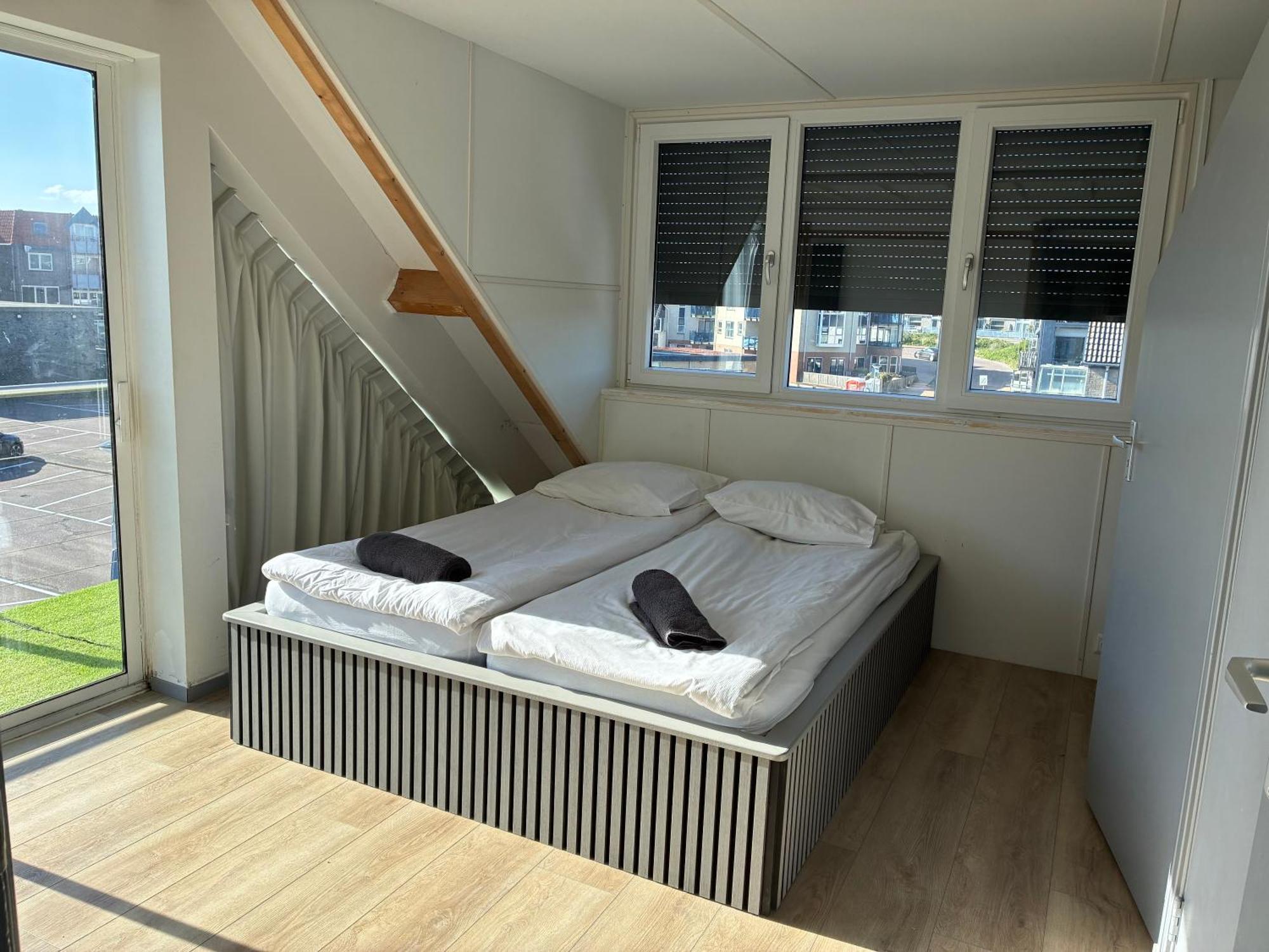 Zon Modern Beach House แบร์เกิน อาน ซี ภายนอก รูปภาพ